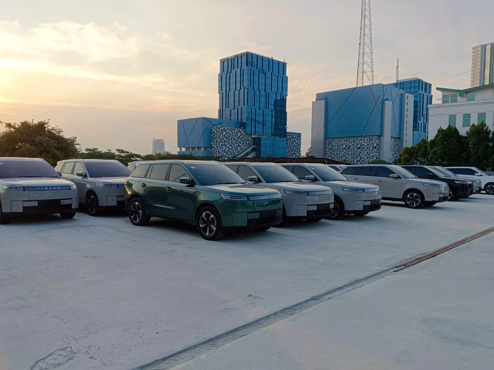 Showroom Jaecoo Klender